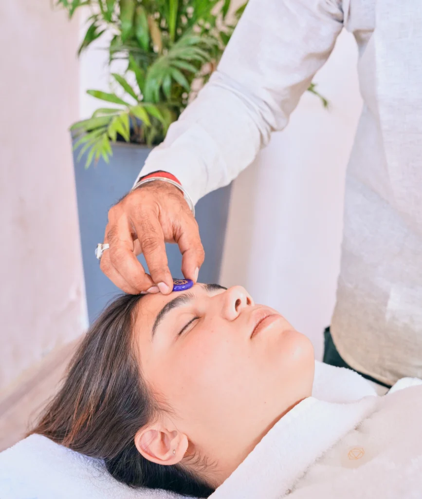 These emotions are messages — not flaws.
They often mask old pain and looping thoughts that keep the system stuck.
At Anayata: We help release buried emotions, clear mental patterns, and bring your system back into balance — so you feel lighter and more in control.