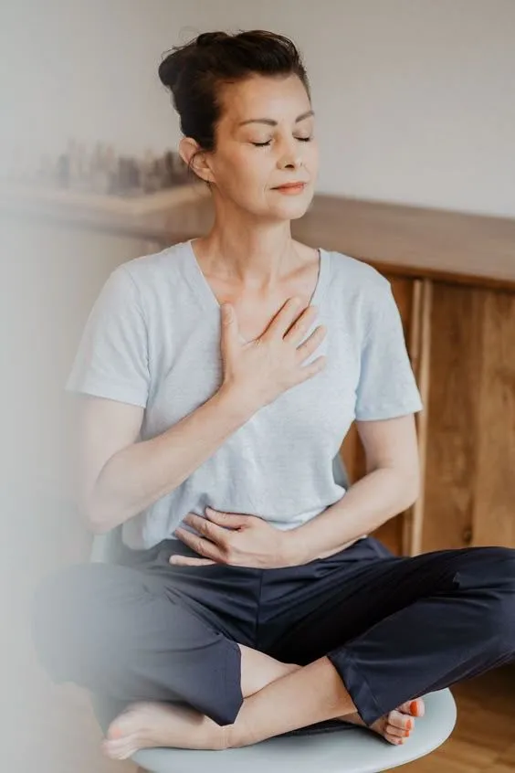 (Physical & Emotional)

Fatigue, mood shifts, and aches are part of emotional buildup — not just age.
Midlife isn’t a breakdown — it’s a turning point.
At Anayata: We help you release what no longer serves, reset mentally, and embrace this stage as a new beginning.